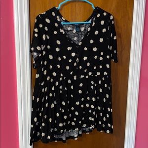 NWOT Rue21 plus peplum top